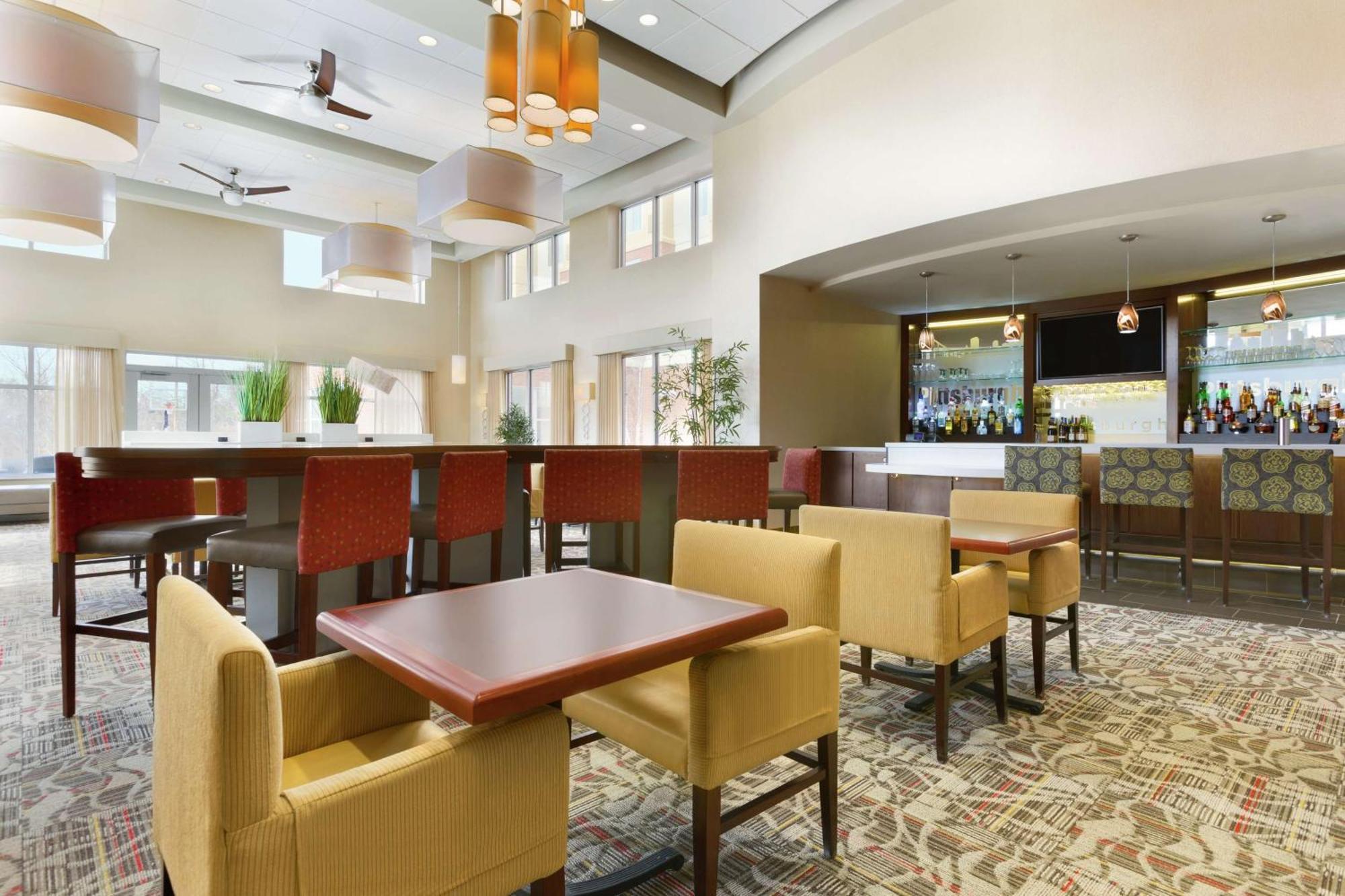 Homewood Suites By Hilton Pittsburgh Airport/Robinson Mall Area Moon Township Экстерьер фото